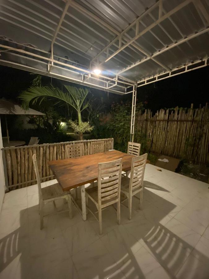 Batununggul The Packerbox Hostel מראה חיצוני תמונה