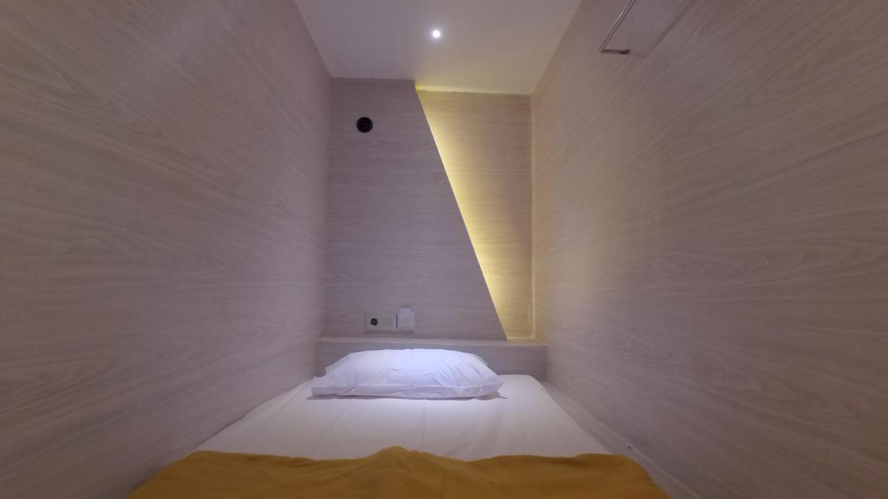 Batununggul The Packerbox Hostel מראה חיצוני תמונה